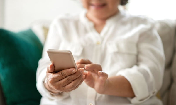 Tips for Keeping Older Family Members Connected During COVID